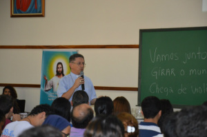 Dom Eduardo Pinheiro da Silva -Pres. da Comis. Epis. pastoral para Juventude