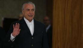 O presidente Michel Temer recebe ministros, o presidente do Senado e líderes aliados no AlvoradaArquivo/José Cruz/Agência Brasil