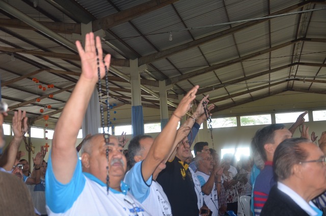 Romaria do Terço dos Homens no Santuário Diocesano de N.Srª Aparecida