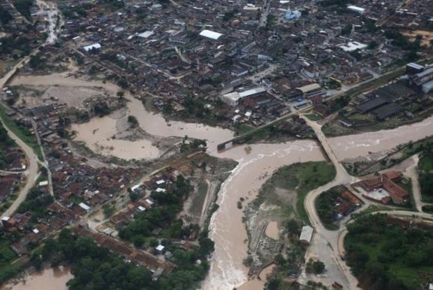 Pernambuco registra 23 cidades afetadas pelas chuvas. O governador Paulo Câmara sobrevoou hoje as regiões atingidasAluísio Moreira/Governo de Pernambuco