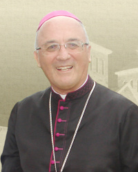 Dom Redovino completa 46 anos de sacerdócio