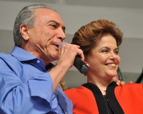 A partir daí, eles se tornam aptos para tomar posse no dia 1º de janeiro de 2011, no Congresso Nacional.