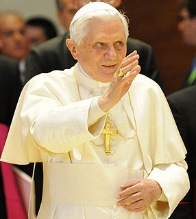 Bento XVI almoçará com pobres e visitará crianças internadas em hospital durante o Tempo de Natal