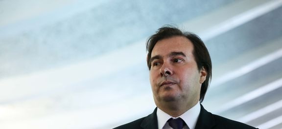 Presidente da Câmara, Rodrigo Maia, anunciou que a votação do parecer contrário ao prosseguimento da denúncia contra Michel Temer ocorerá no proximo dia 2 de agosto,