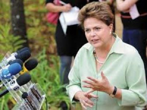 O anúncio foi feito por meio de nota oficial divulgada pela assessoria de imprensa.