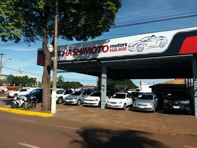 Fachada da loja de veículos Hashimoto Motors, em Dourados, mais nova empresa anunciante da Rádio Coração FM