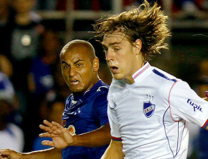 Coates foi oferecido, mas Grêmio prefere Rodolfo
(Foto: AP)