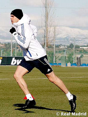 Kaká prepara volta ao time do Real Madrid
(Foto: Divulgação / Site Oficial do Real Madrid)