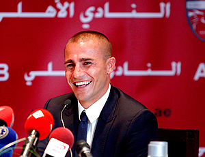 Cannavaro no Al-Ahli (Foto: agência Reuters)