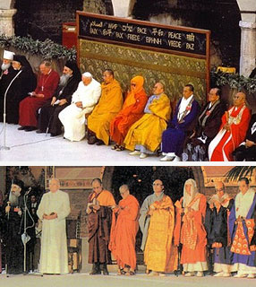 João Paulo II e líderes religiosos durante encontro promovido em Assis, na Itália, em outubro de 1986