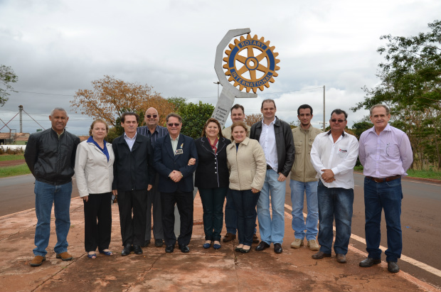 Itaporã recebe visita do Governador do Rotary Club Sr. José Lotfi Corrêa Itaporã recebe visita do Governador do Rotary Club Sr. José Lotfi Corrêa