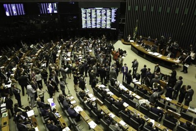 Plenário da Câmara conclui fase de discussão de PEC da reforma política e encerra sessão  Fabio Rodrigues Pozzebom/Agência Brasil