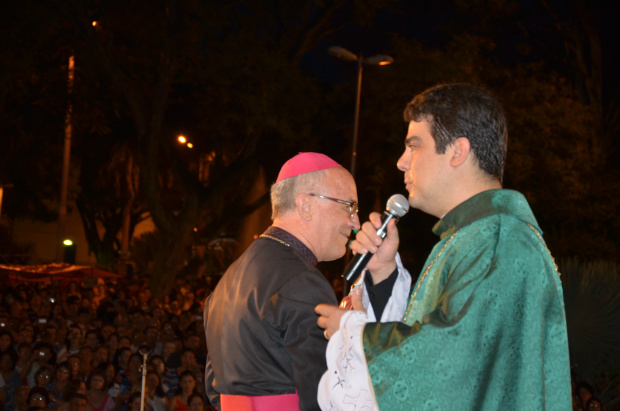 Missa campal Pe. Robson de Oliveira Missa campal Pe. Robson de Oliveira