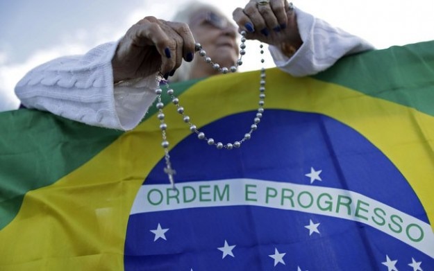 CNBB incentiva a participação das famílias e comunidades no Dia de Jejum e oração pelo Brasil