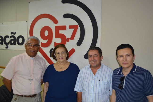 Dom Henrique, Solenyr Araújo, Diácono Júnior e Padre Crispim Guimarães. Foto: Gabriel Fernandes/RC