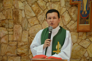 Pe. Crispim Guimarães, pároco da Catedral Imaculada Conceição de Dourados