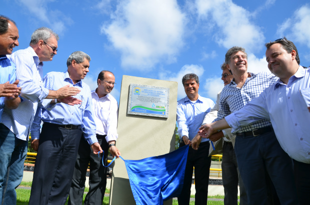 inauguração das obras de ampliação da estação de tratamento de esgoto, a ETE Água Boa, entregue na manhã desta segunda-feira(25) 