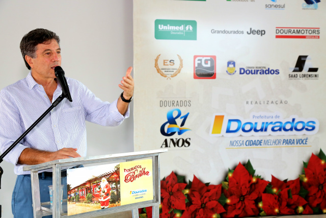Fotos: A. Frota



- Murilo destaca ações que resgataram a credibilidade do município e que puderam contribuir para a retomada do crescimento