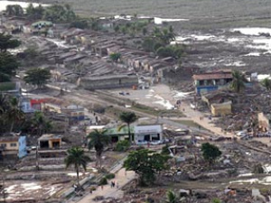 Vista aérea das áreas atingidas pelas chuvas em Alagoas
