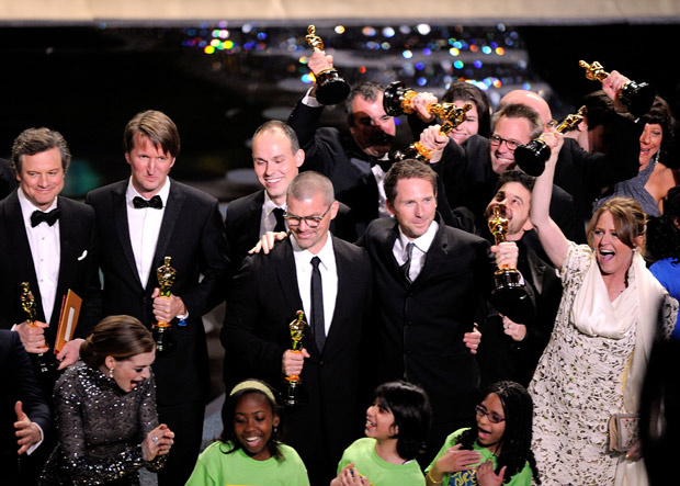 Vencedores do Oscar comemoram com festa no fim da cerimônia (Foto: Mark J. Terrill/AP)