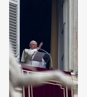 Papa afirma que o cristão se distingue pela absoluta confiança em Deus