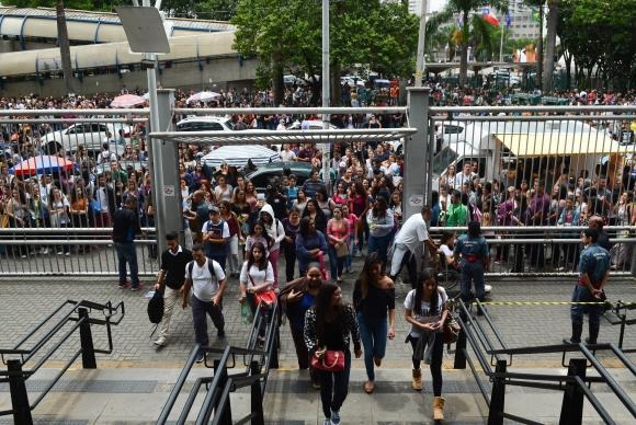 Estudantes passarão por detectores de metal nos locais de prova do EnemRovena Rosa/Agência Brasil