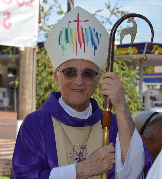 Dom Redovino Rizzardo - o bispo emérito  da diocese de Dourados, entrava na a Glória de Deus no dia 06/11/2016