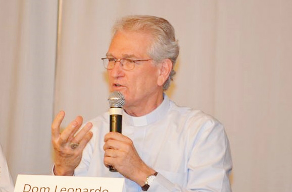 Dom Leonardo Steineir, bispo auxiliar de Brasília (DF) e secretário geral da CNBB. 