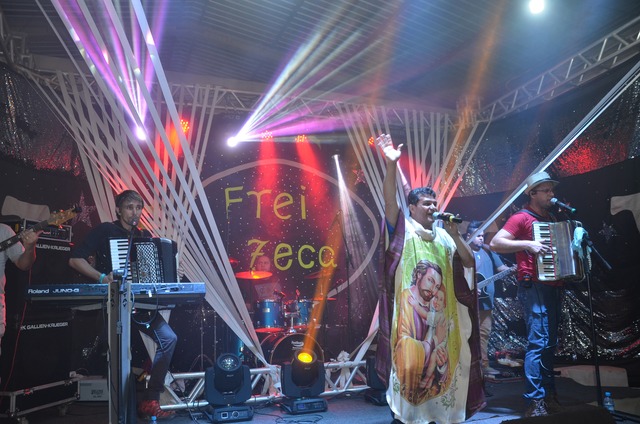 Show do Frei Zeca, celebração eucarística e aniversário do Pe. Odair José