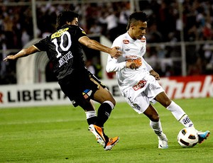 Neymar: atuação apagada (Foto: agência Reuters)