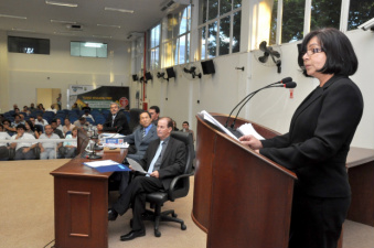 Idenor e Délia Razuk disputam a presidência da Câmara na Justiça (Foto: Divulgação)