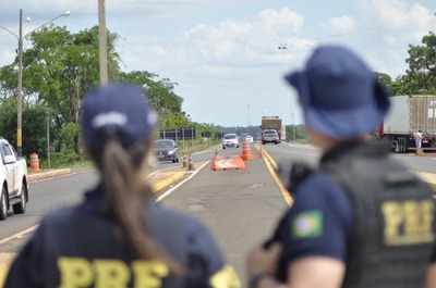 Principal ação de enfrentamento à violência no trânsito brasileiro, a operação reúne desde 2011 as três instâncias de governo em ações simultâneas com objetivo de reduzir o número de vítimas de acidentes.