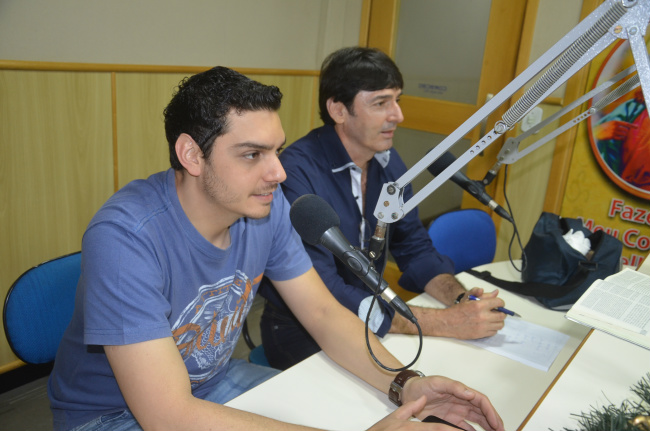 Jorge Pai & Jorge Filho participaram do programa 'Manhã Viva' com Gabriel Fernandes. Foto: Estanislau Sanabria