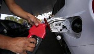 O preço nas bombas nas bombas depende do revendedor Marcelo Camargo/Agência Brasil