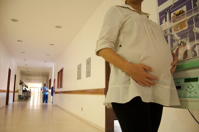 Pesquisa realizada no Reino Unido apontou que gestantes com covid-19 apresentam maior risco de desenvolver formas graves da doença
Ana Volpe/Agência Senado