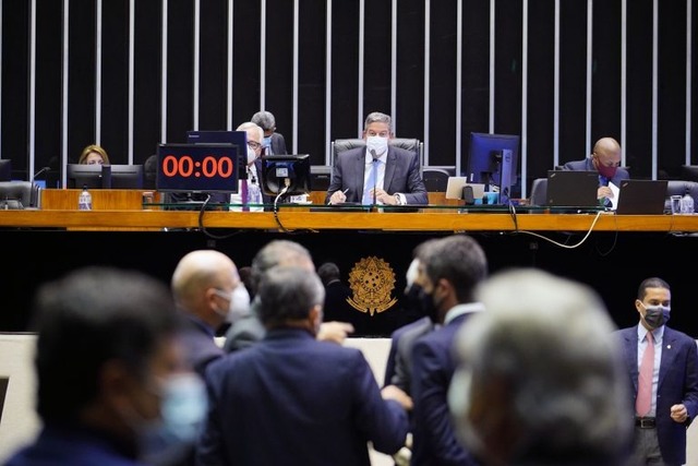 Pablo Valadares/Câmara dos Deputados

Presidente da Câmara, Arthur Lira, comanda a sessão do Plenário