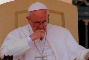 Papa Francisco lamenta assassinato de jesuíta e pede o fim da guerra na Síria