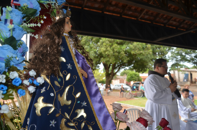 Comunidade paraguaia celebra o dia de Nossa Senhora de Caacupê