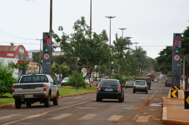 Multas registradas por ‘lombadas’ continuam valendo e devem ser pagas (Foto : Hedio Fazan/PROGRESSO)