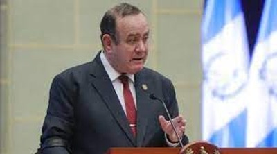 Alejandro Giammattei apresenta nova política pública pró-vida e pró-família em 25 de julho. Crédito: Governo da Guatemala.