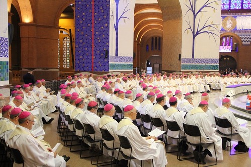 Bispos na missa da 57ª Assembleia Geral do episcopado brasileiro no Santuário de Nossa Senhora Aparecida. Foto: Comunicação do Santuário