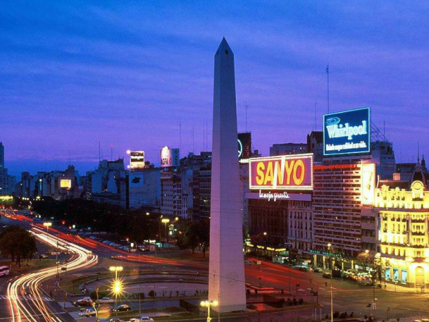 Vista noturna de Buenos Aires/Arg