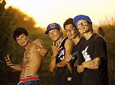 Goldemberg Fonseca/Divulgação
É nóis. Clemerson (E), Charles, Bruno e Kelvin formam o Brô MC’s