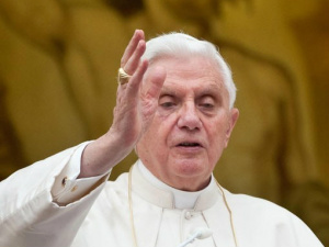 Papa Bento XVI cria nova diocese no Brasil em Naviraí no MS