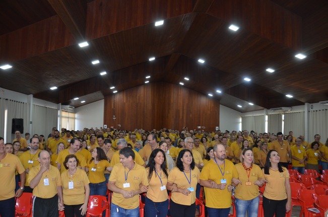 A união e a oração também fazem parte das Equipes de Nossa Senhora. Foto: Estanislau Sanabria