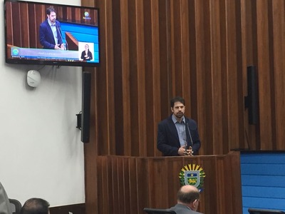Insp. Tercio Baggio, ocupou a tribuna na AL hoje para realizar convite