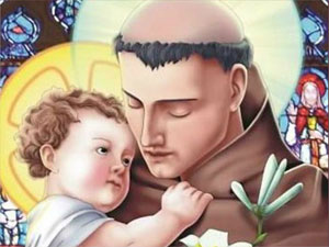 Muitas simpatias envolvendo a imagem de Santo Antônio surgiram com os anos, mas padre Linson Rodrigue destaca que são heresias 