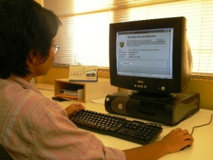 Quando o conteúdo é suspeito não se deve nem tentar abrir material