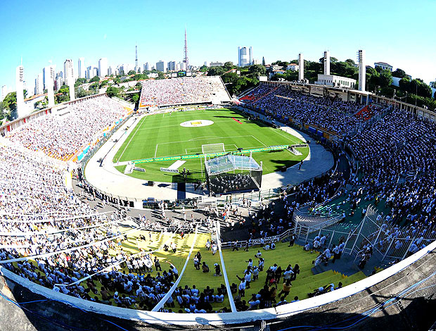 Torcida do Corinthians no Pacaembu: caldeirão alvinegro (Foto: Marcos Ribolli / GLOBOESPORTE.COM)