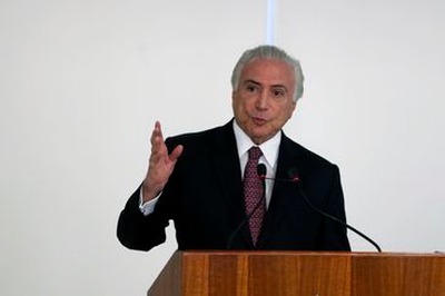 O presidente Michel Temer diz que vai reduzir de 11,5% para 7% a dependência externa de combustíveis - Valter Campanato/Agência Brasil